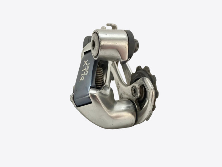 front view of the derailleur