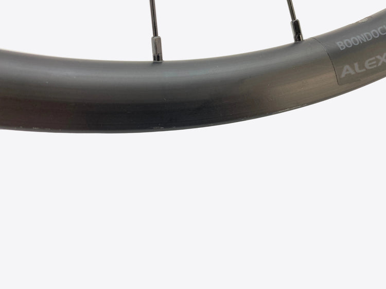 scratches on rear rim edge