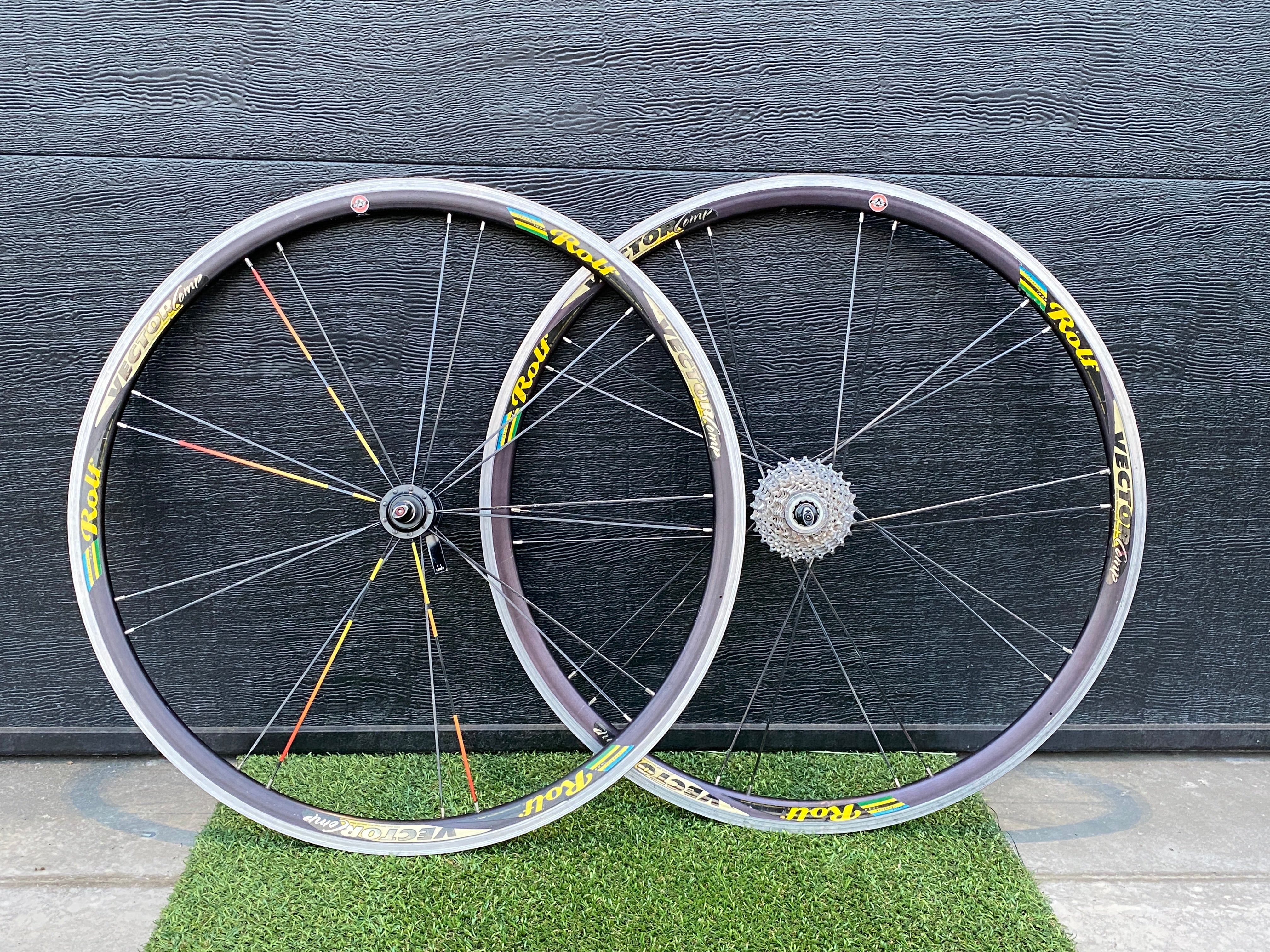 Rolf Vector Comp 700c Wheelset