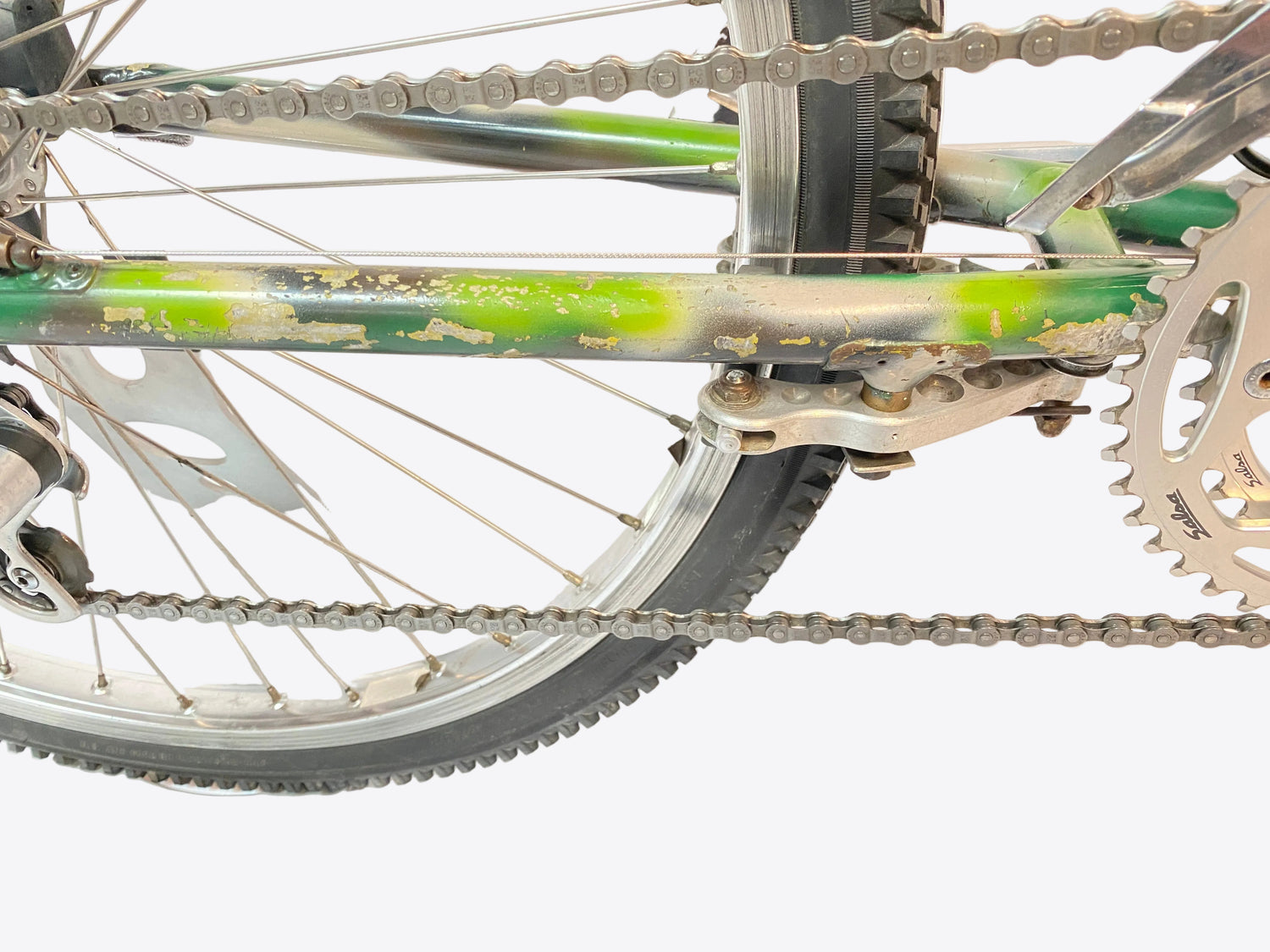 view of the right chainstay