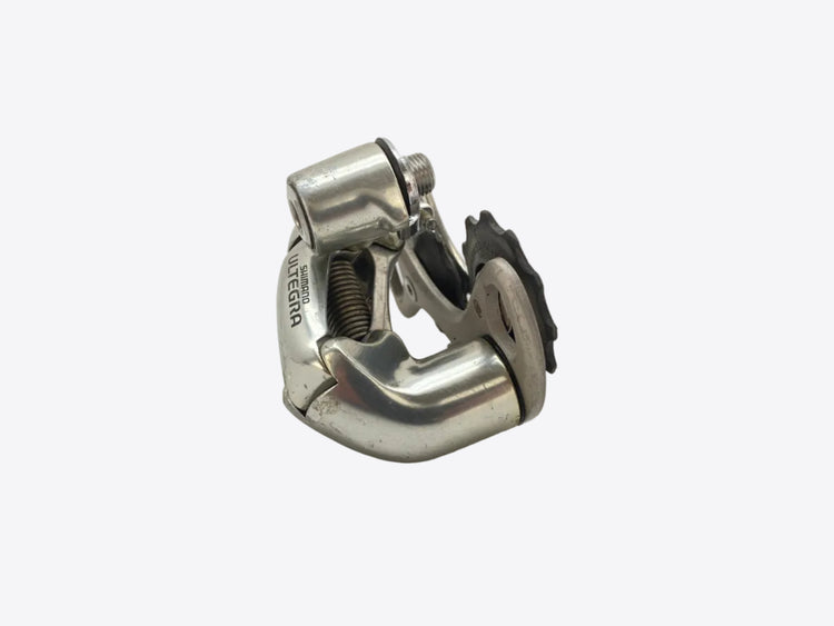 front view of the derailleur