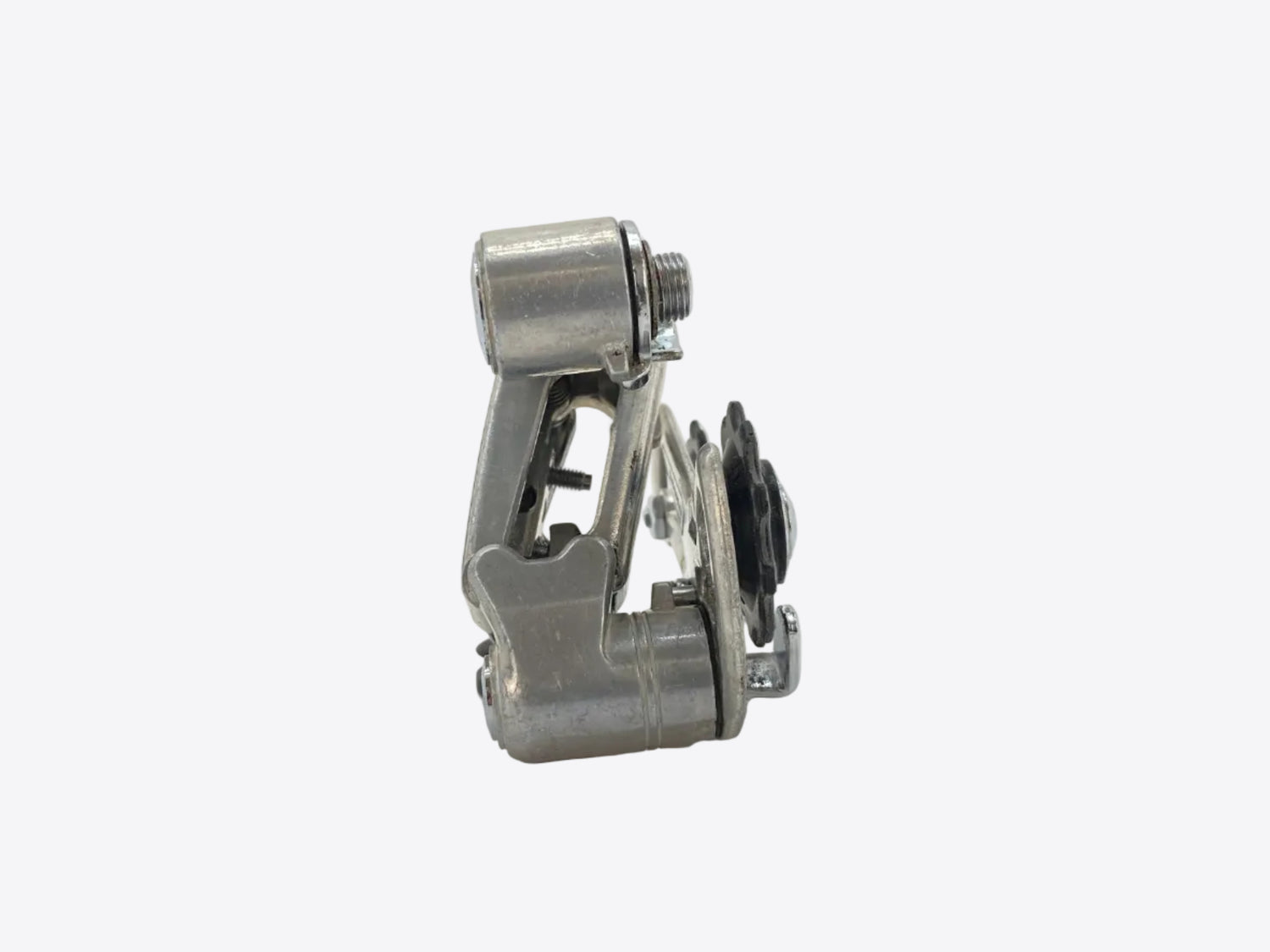 front view of the derailleur