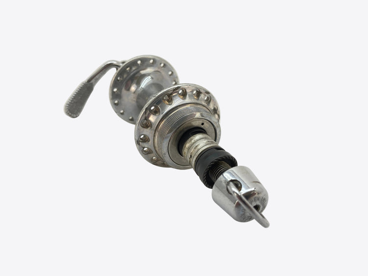 right side view of the rear hub