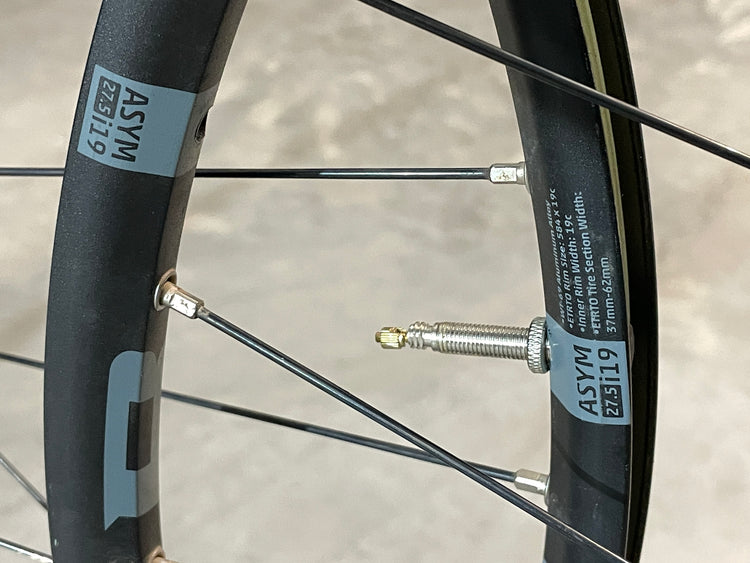 WTB i19 DT Swiss 350 27.5" Tubeless Disc Wheelset Non Boost XD