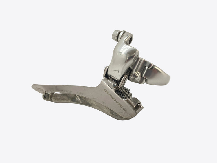 close up of the derailleur