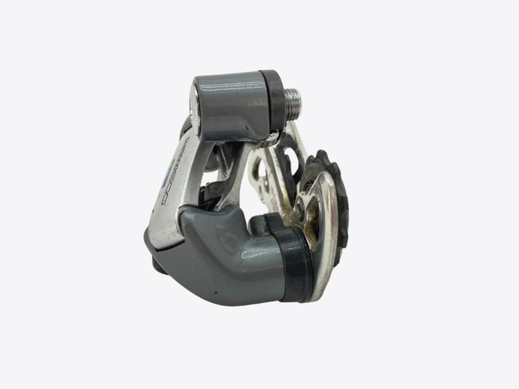 front view of the rear derailleur