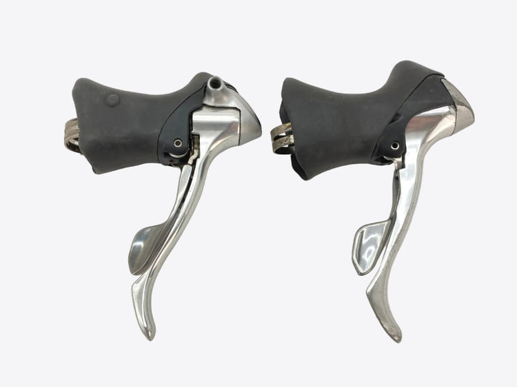 right side view of the levers
