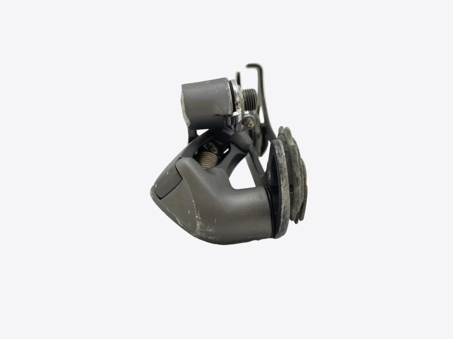 front view of the derailleur