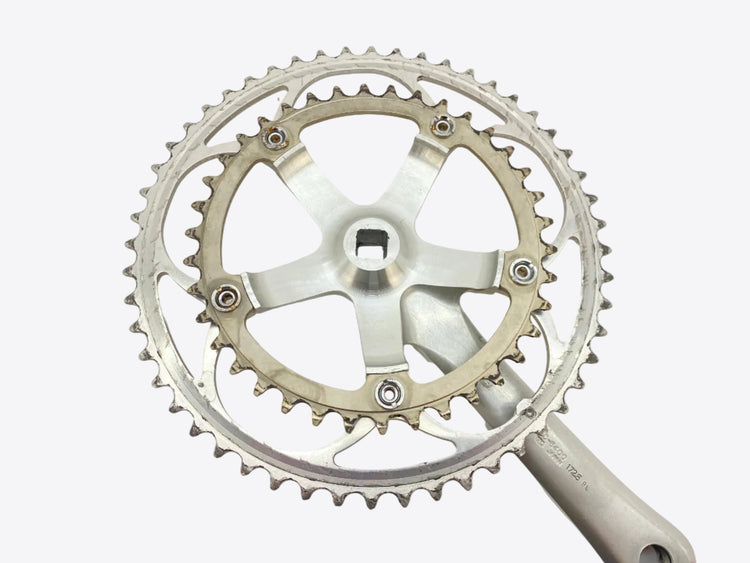 backside of the chainrings