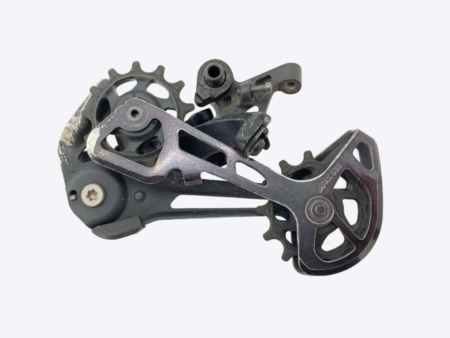 backside of the derailleur