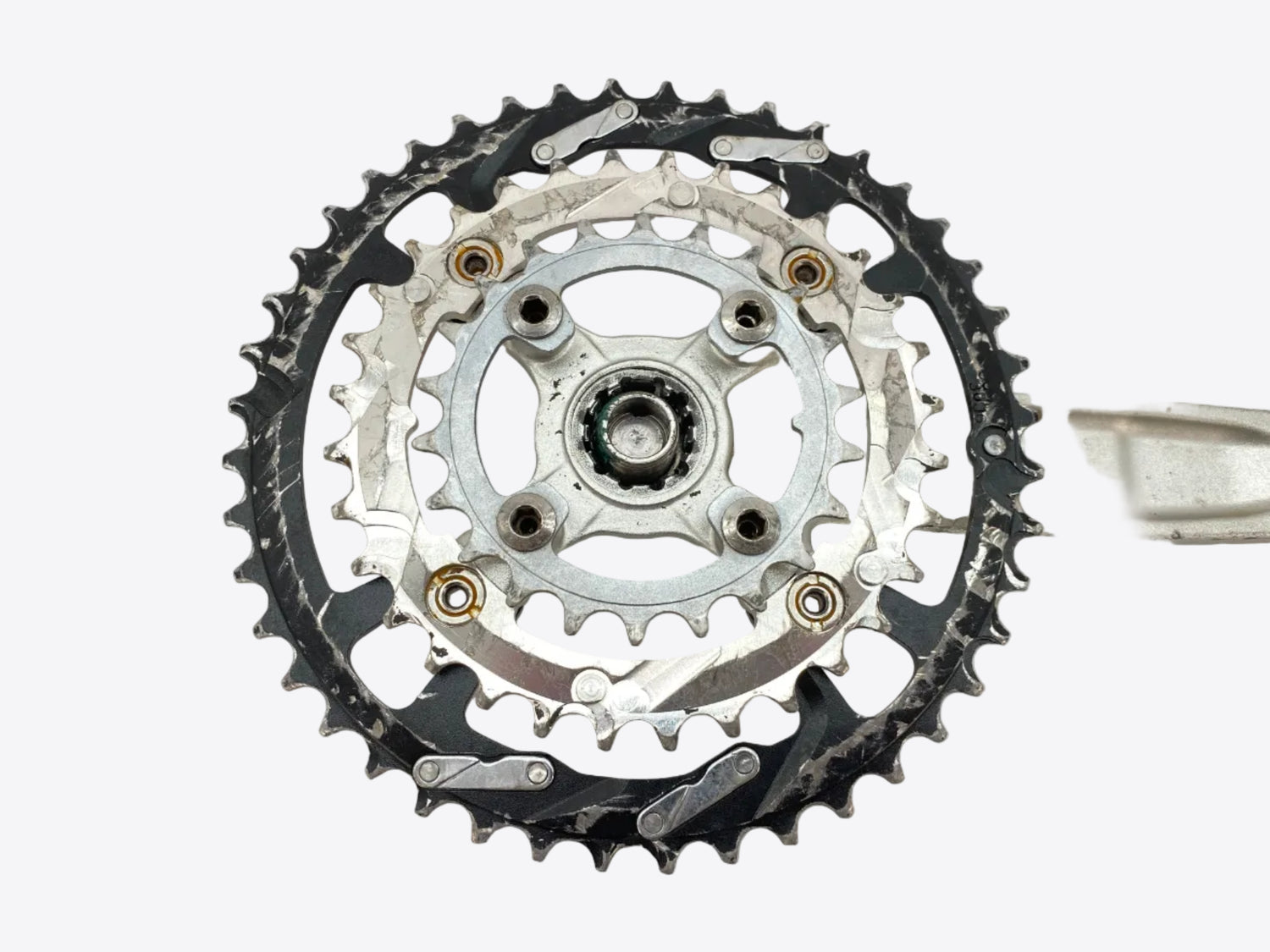 backside view of the chainrings