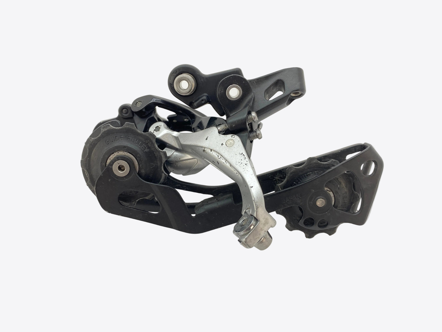 backside view of the derailleur