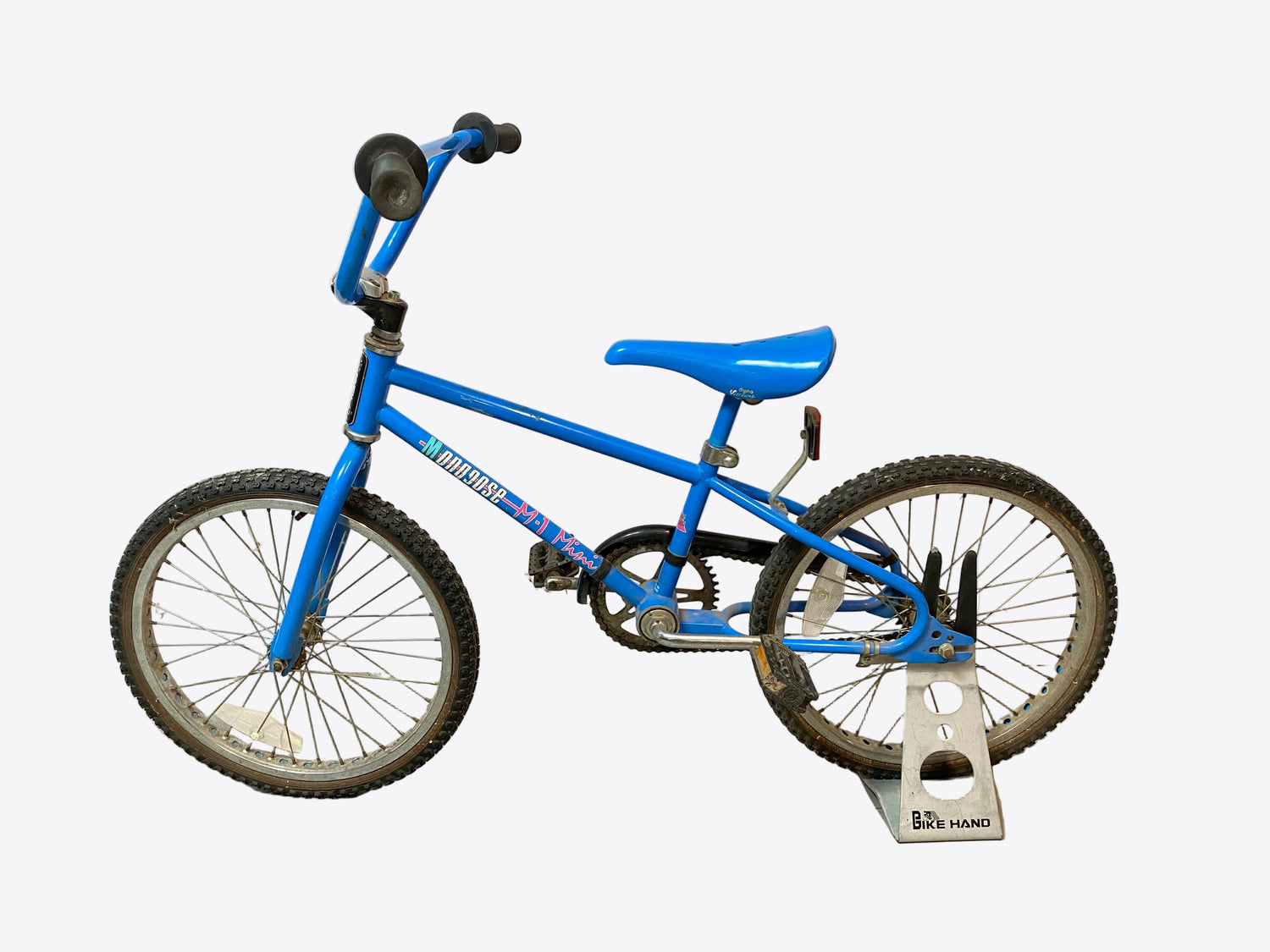 left side view of the bike