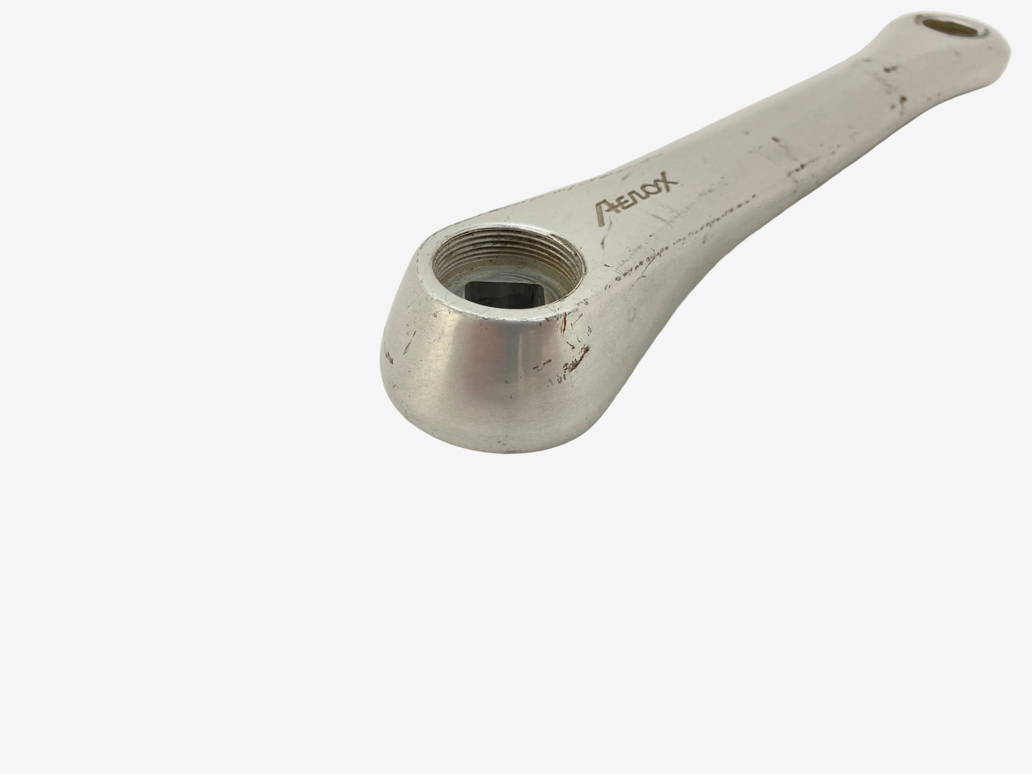 view of the left crank arm end