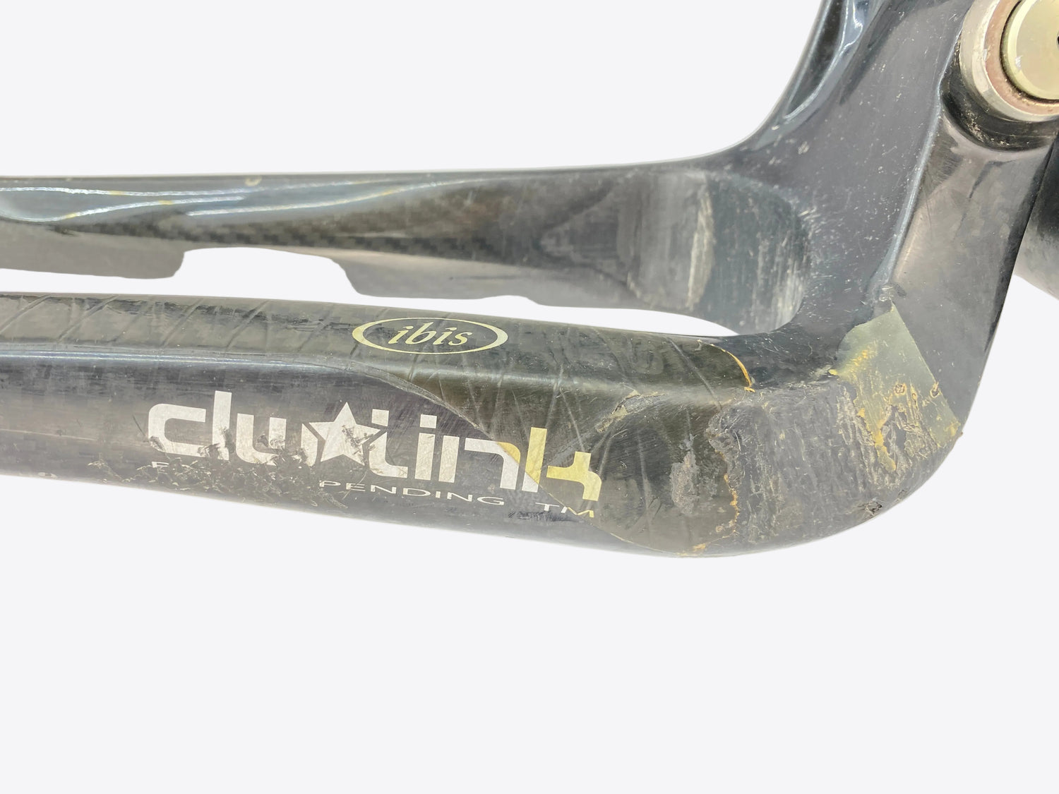 scratches on the right chain stay