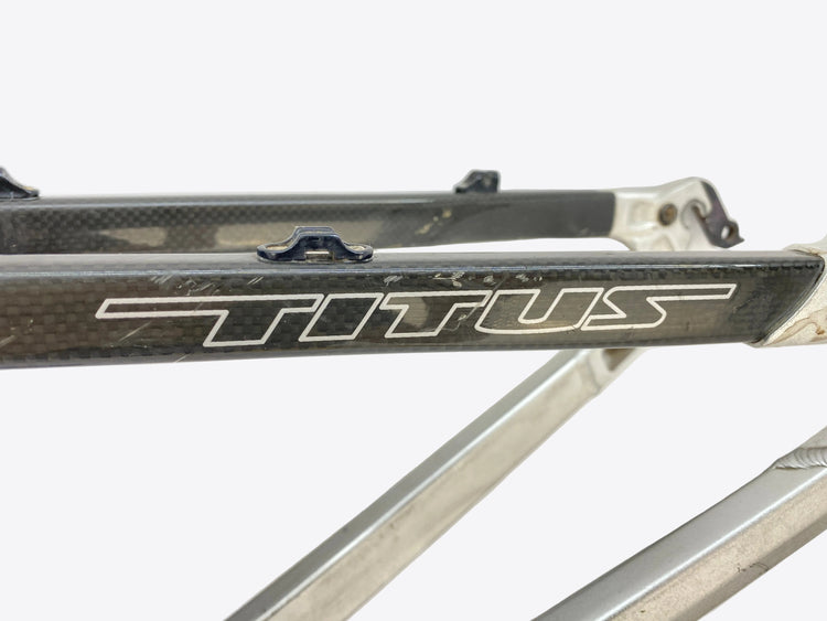 scratches on left seat stay
