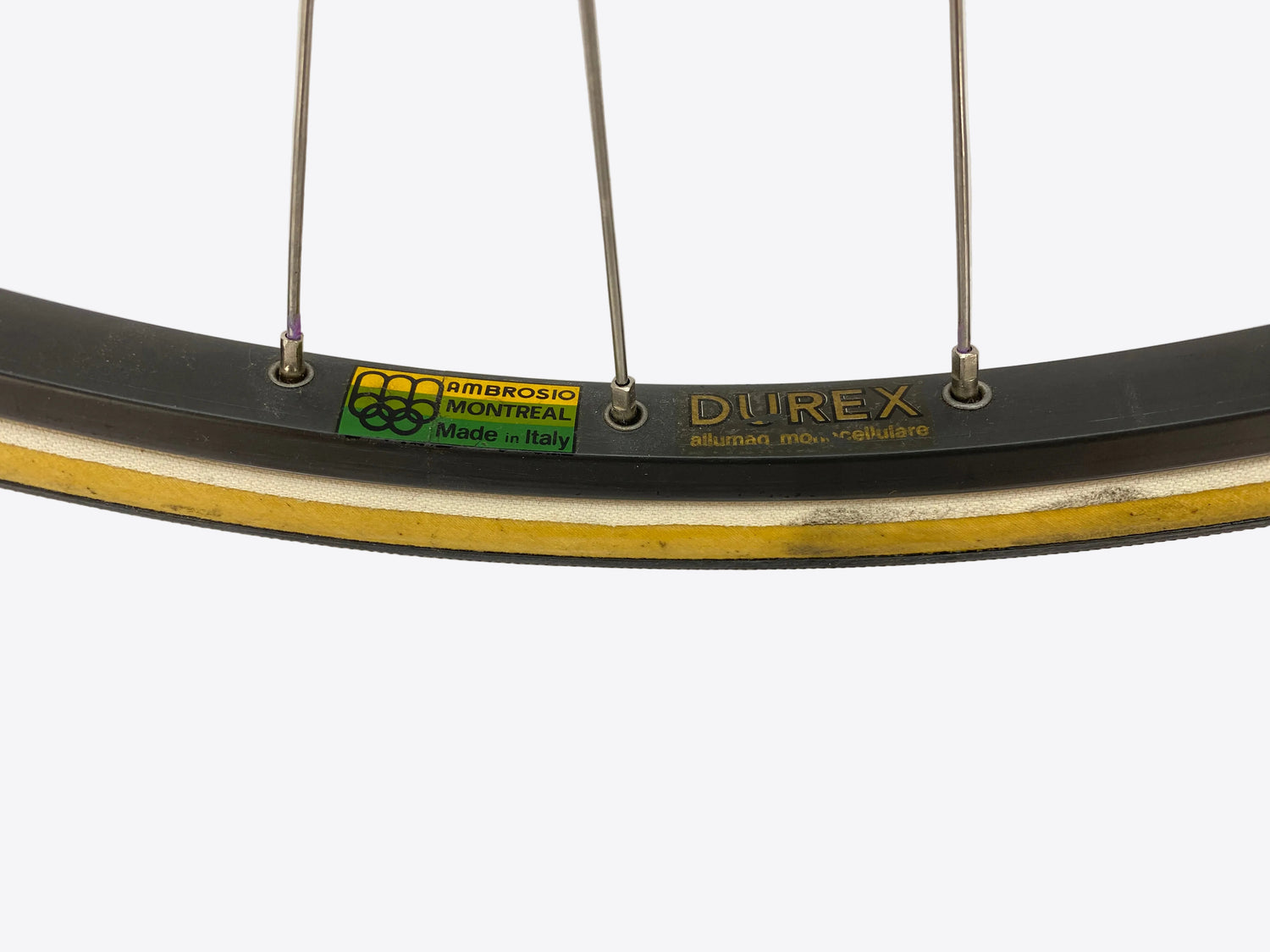view of the rim label