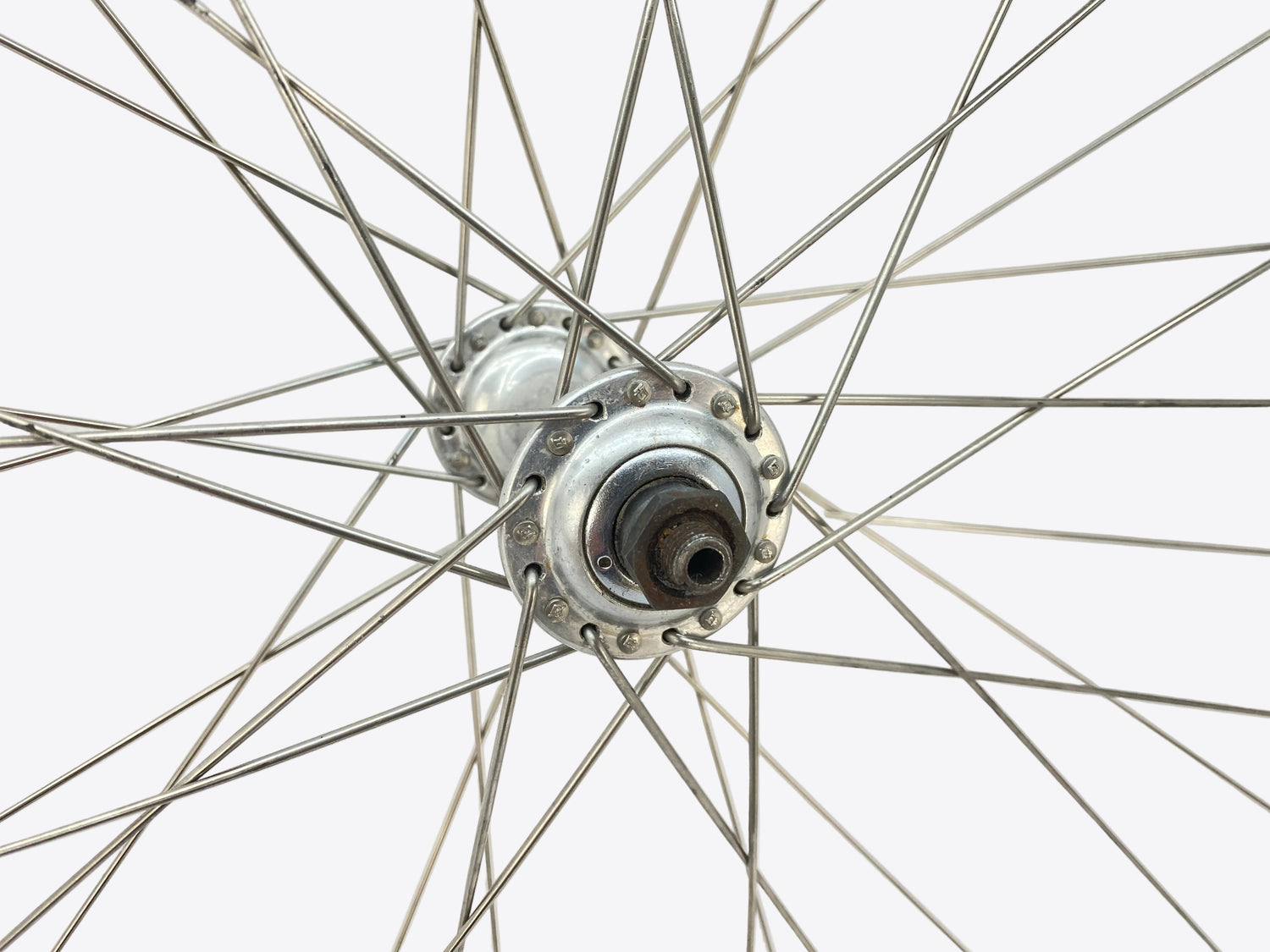 view of the right front hub flange