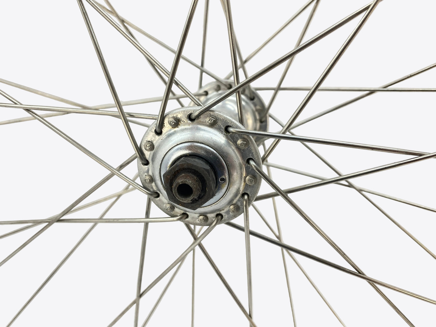 view of the left front hub flange