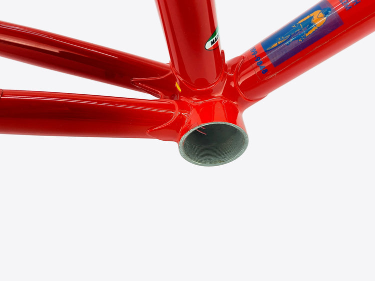 close up of the bottom bracket shell