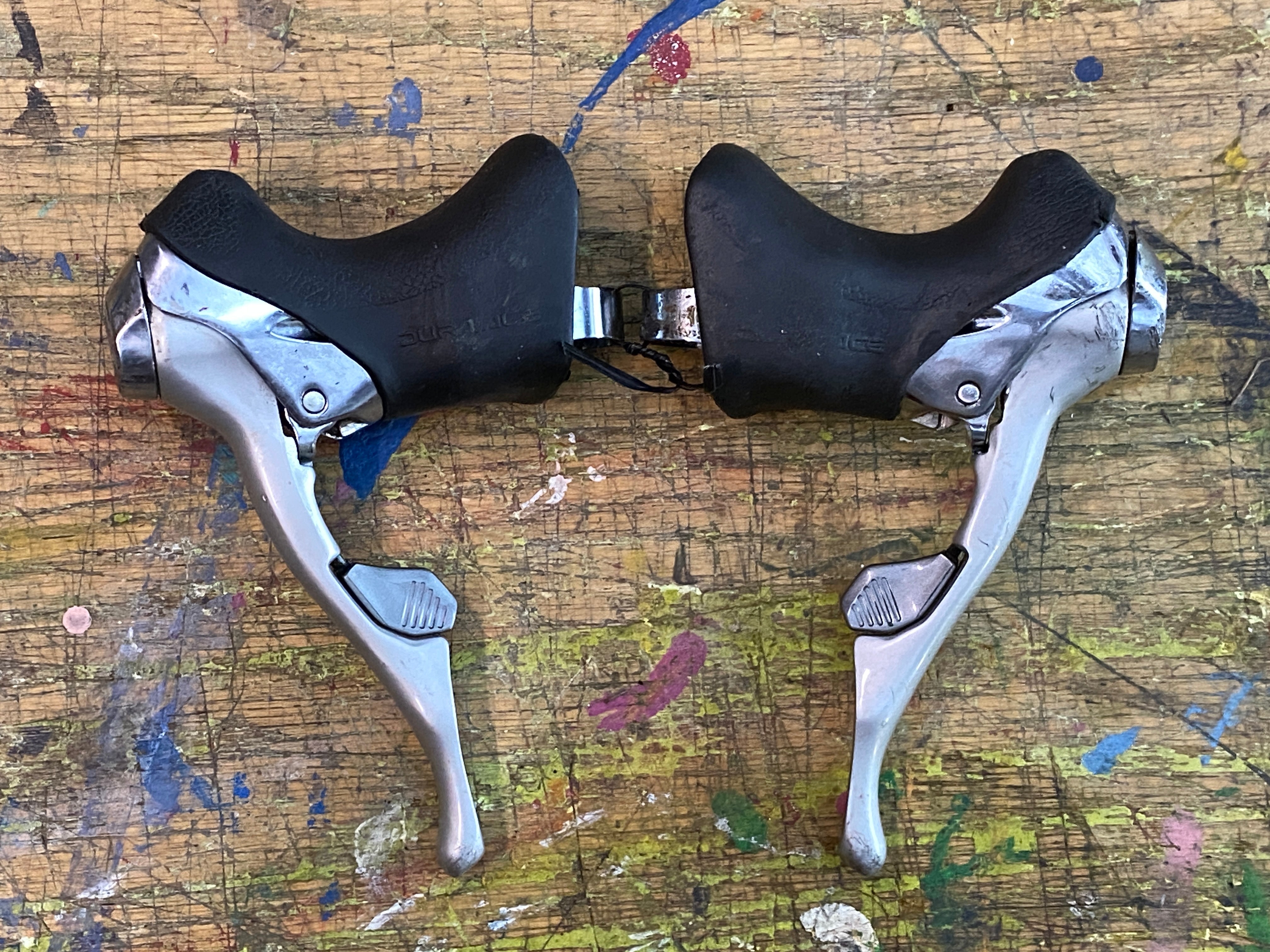 Shimano Dura Ace ST-7400 8 Speed Shifters