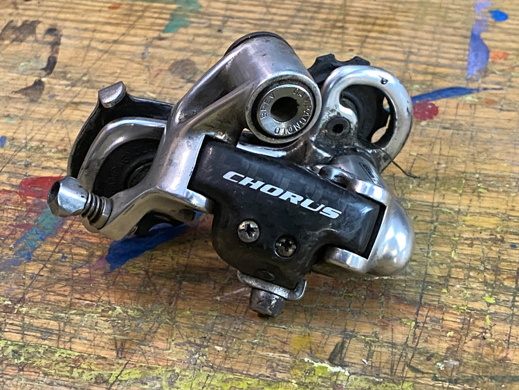 Hi fellow Campagnolo fans. I have recenty located to a rather hilly place and need some lower gears on my winter road bike... I run 10sp Record with the carbon rear derailleur Hi fellow Campagnolo fans. I have recenty located to a rather hilly place and need some lower gears on my winter road bike... I run 10sp Record with the carbon rear derailleur