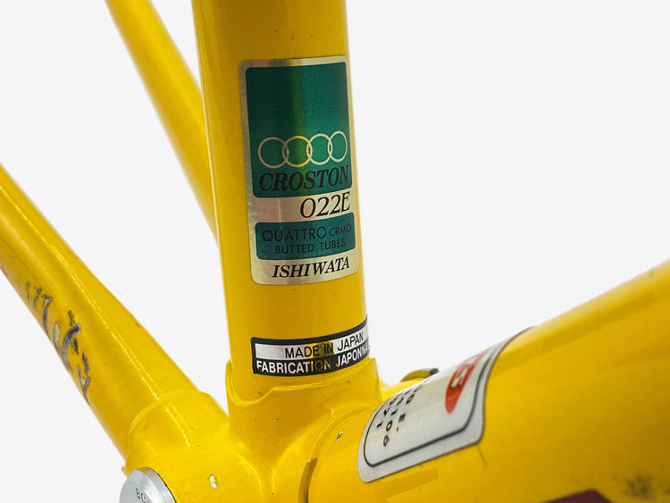 close up of the frame tubing label