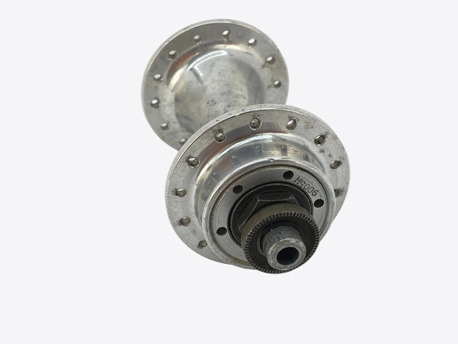 view of the left hub flange