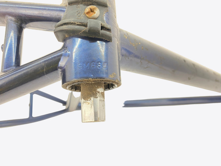 close up under the bottom bracket