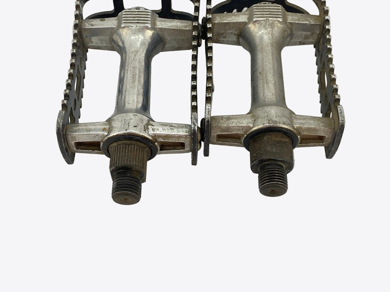 axle view of the pedals