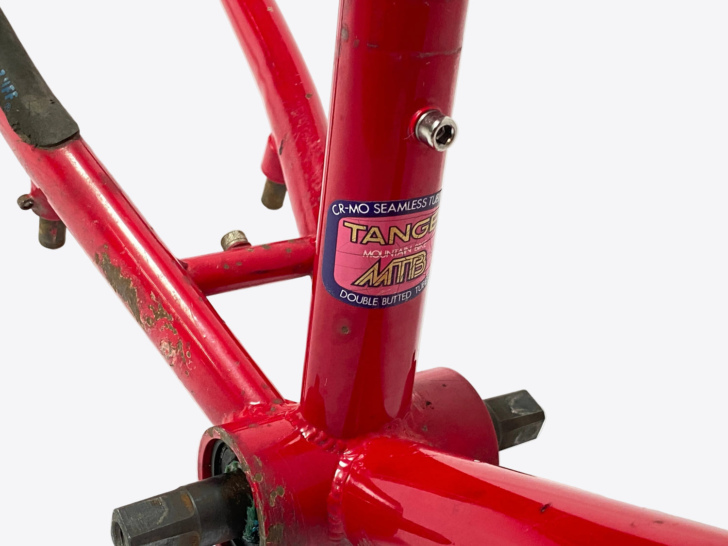 close up of the tubing decal