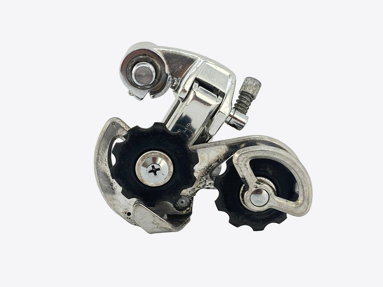 backside view of the derailleur