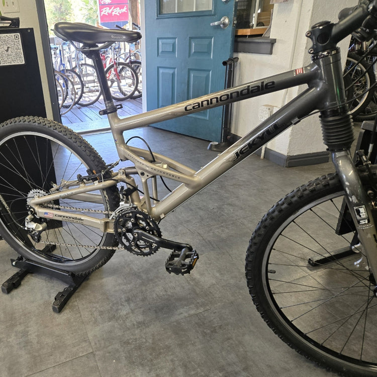 Cannondale Jekyll, Mountain Bike, Medium