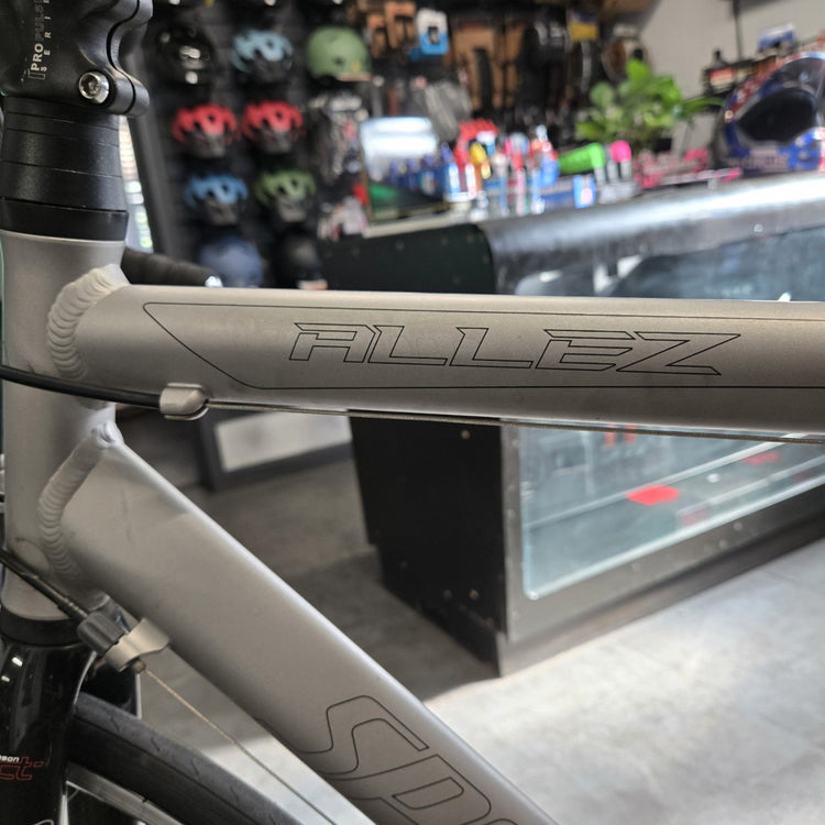 Specialized Allez, Road Bike 54cm
