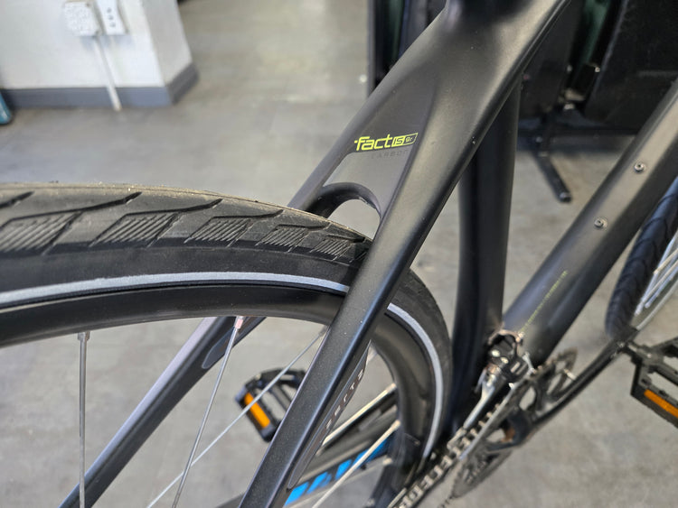 Specialized Sirrus Expert, Hybrid Bike, Medium