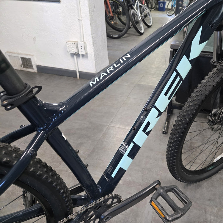 Trek, Marlin 6, Medium, Mountain Bike