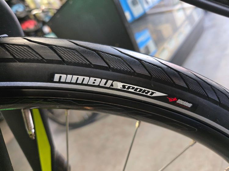 Specialized Sirrus Expert, Hybrid Bike, Medium
