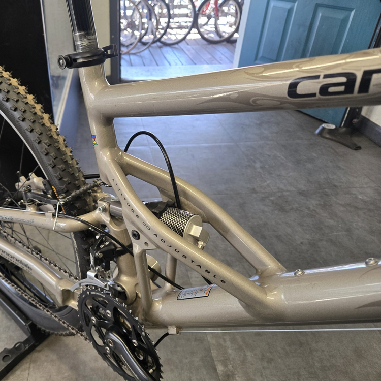 Cannondale Jekyll, Mountain Bike, Medium