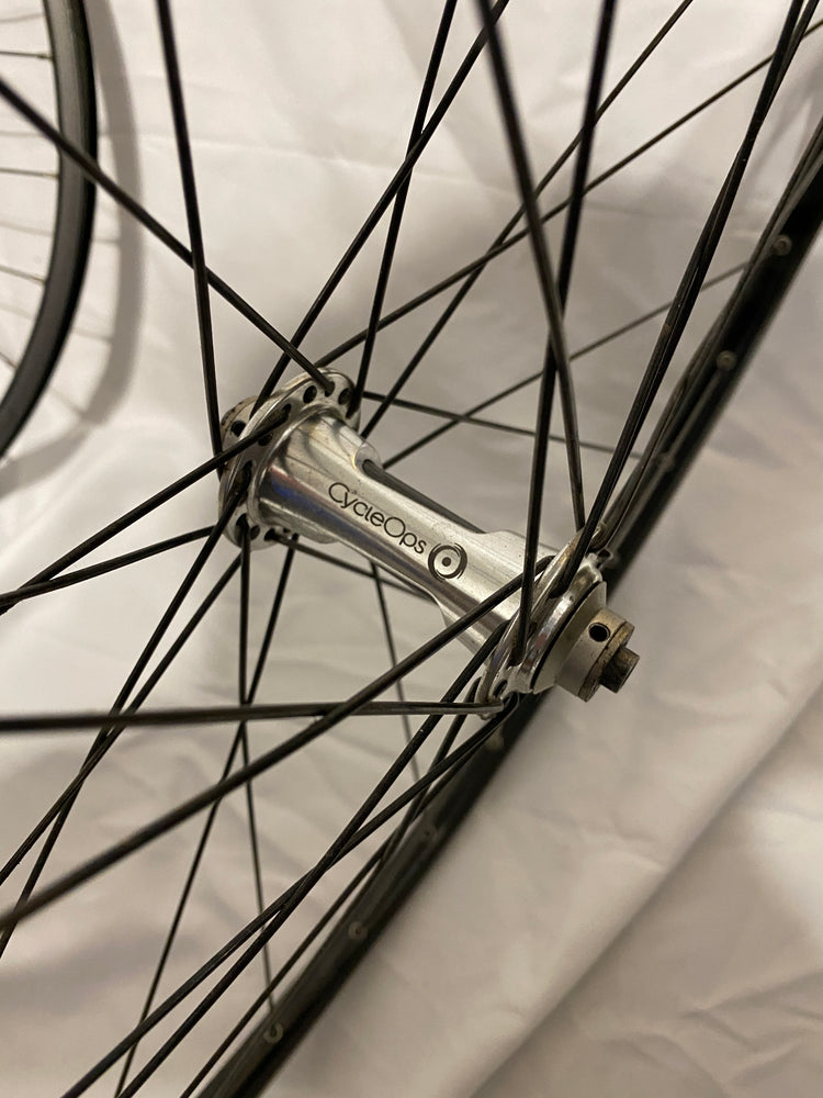 Cycleops Power Meter Road Wheelset with Mavic Rims for Campagnolo Cassette