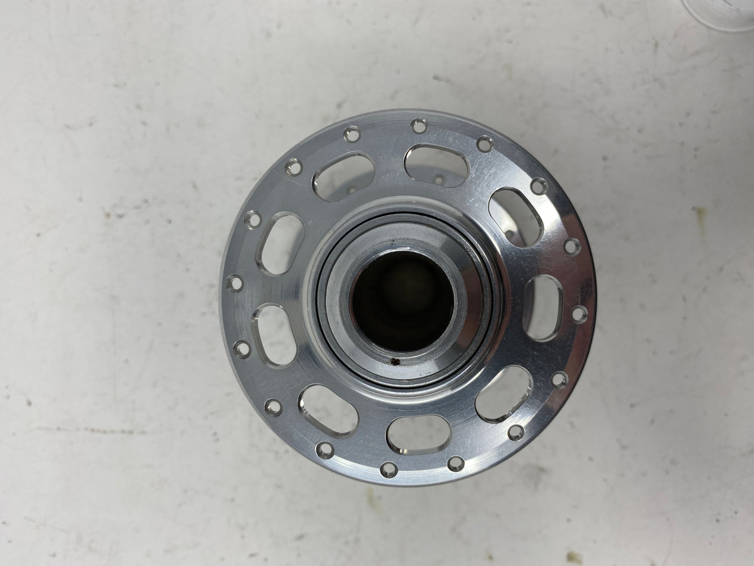 20x110 front hub