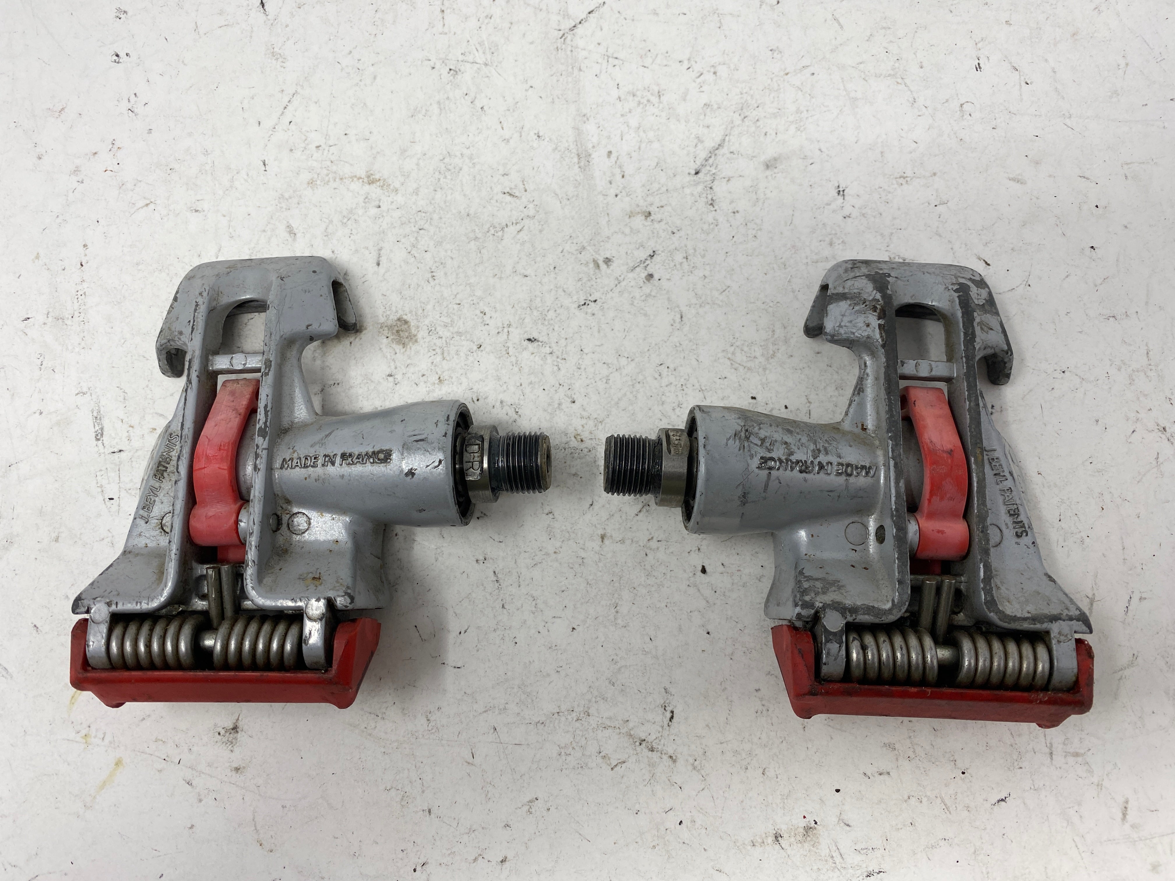 Vintage best sale clipless pedals